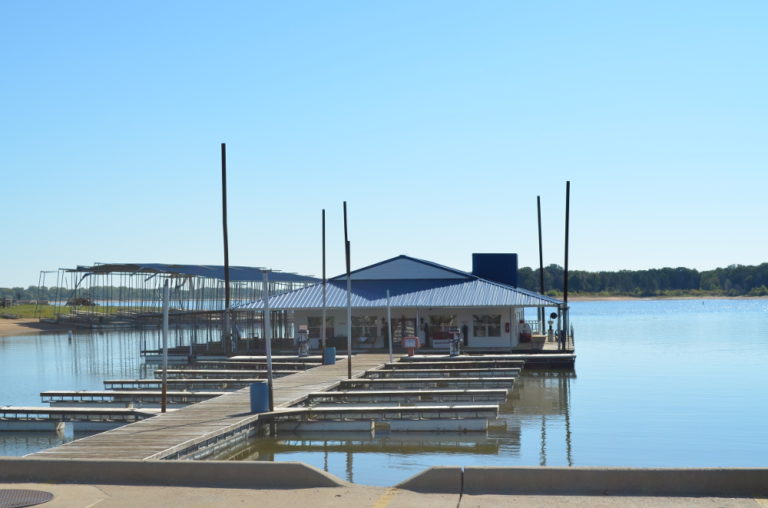 Texoma Marina Lake Texoma   Texoma Marina Lg 768x508 